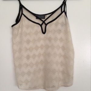 ASTR Black and Cream patterned top
